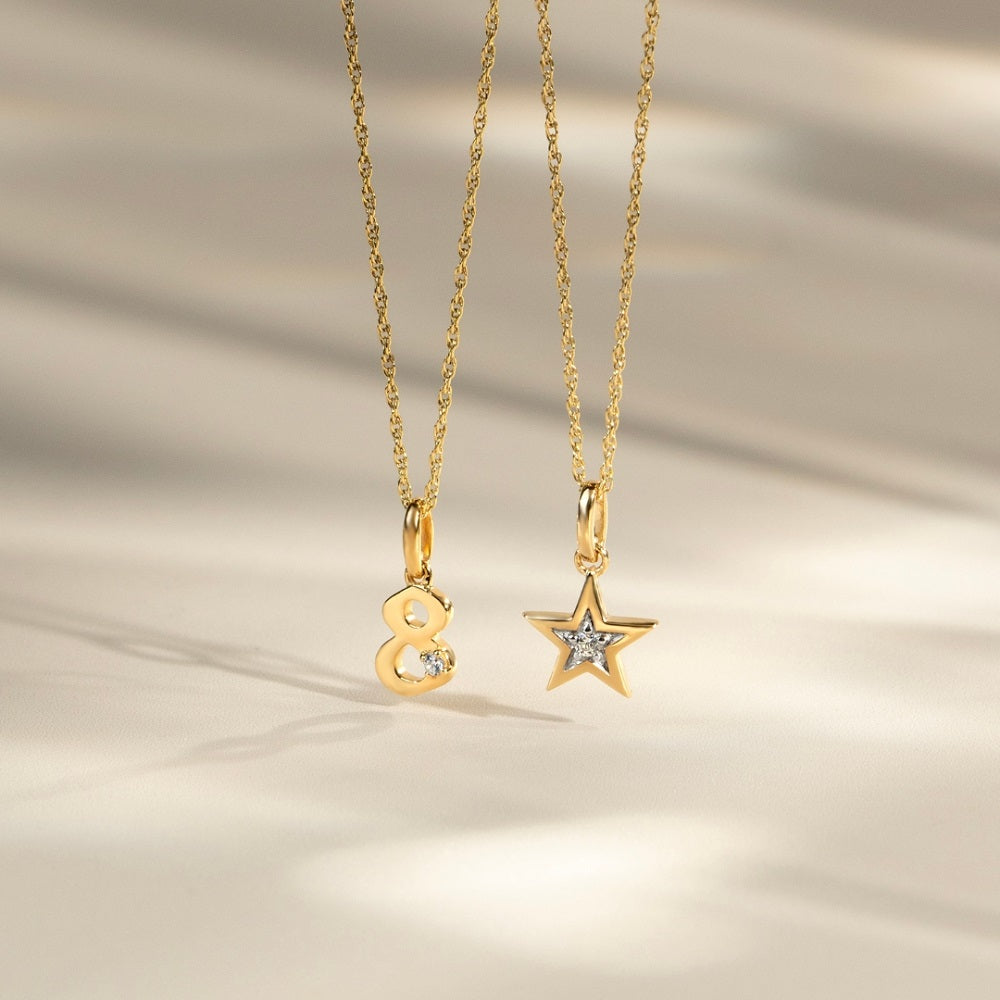 191P0799-01-9K-Gold-Lucky-Symbol-Star-Pendant-with-Diamond