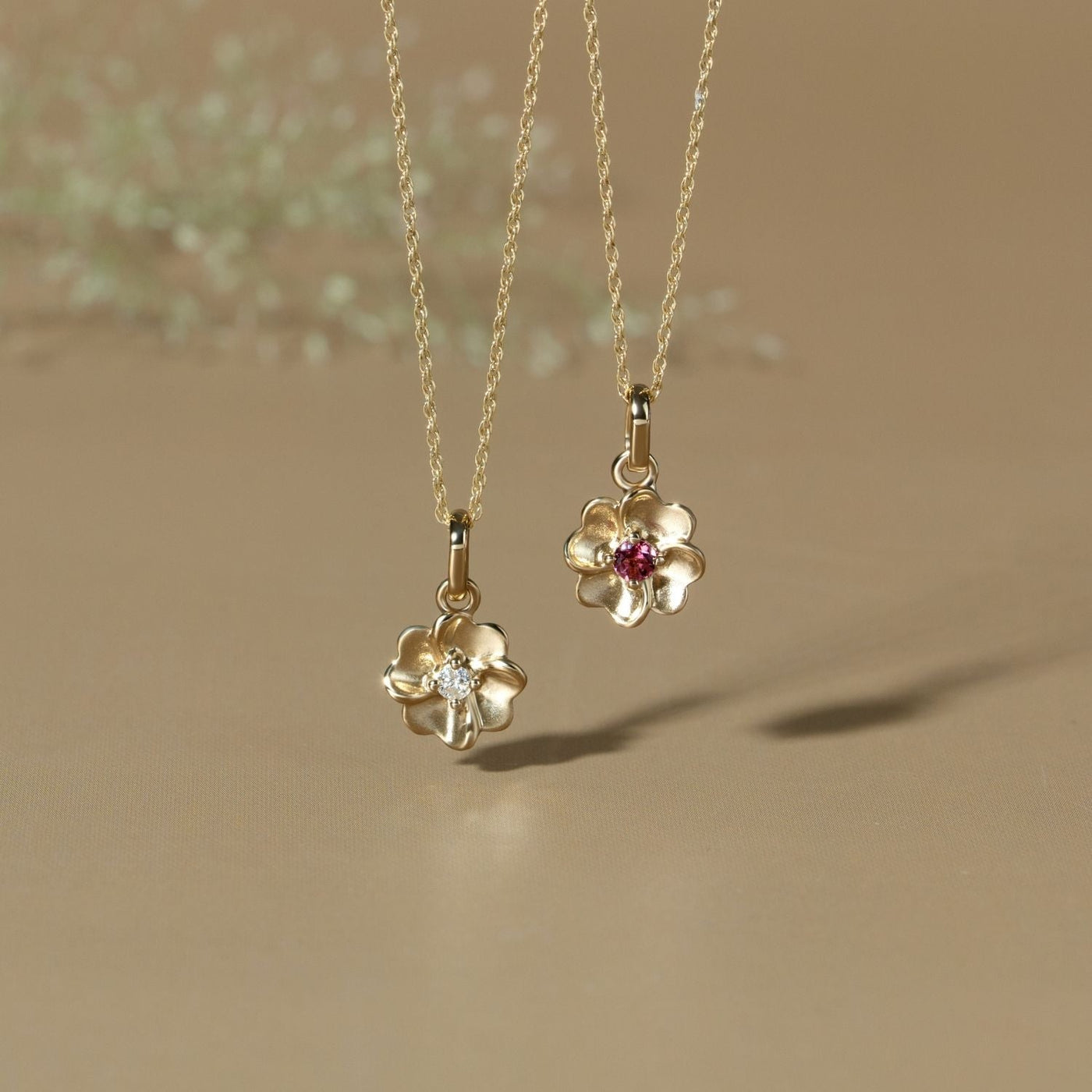 9K-Gold-Natural-Diamond-Bloom-Floral-Pendant